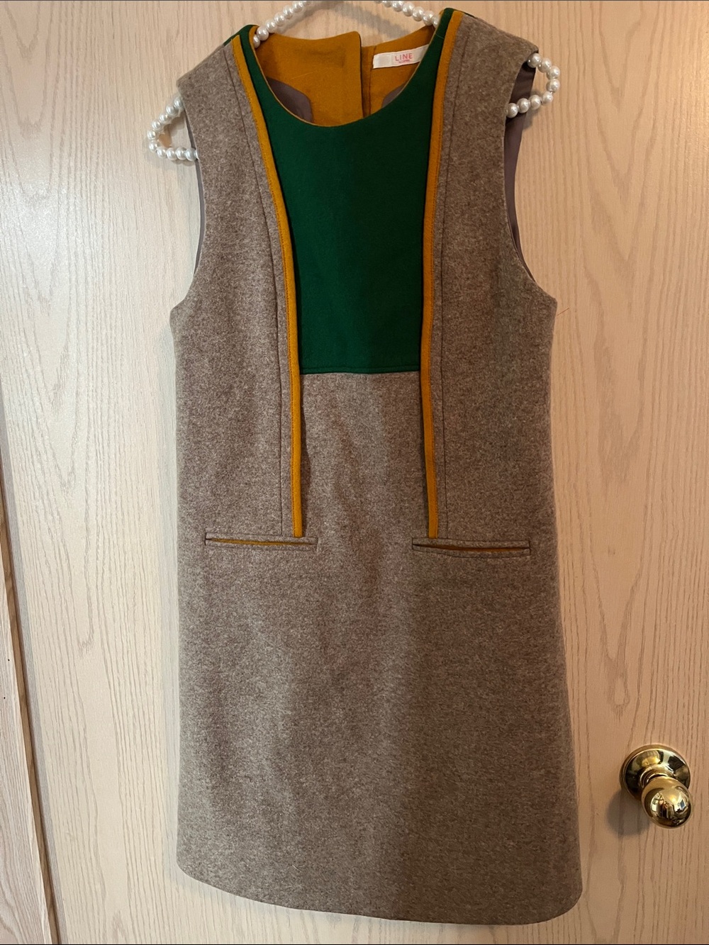 Wool Blend Sleeveless Shift Dress with Green Panel